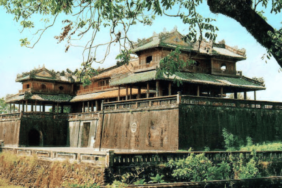 Hue City Sightseeing Tour with Huong River Cruise